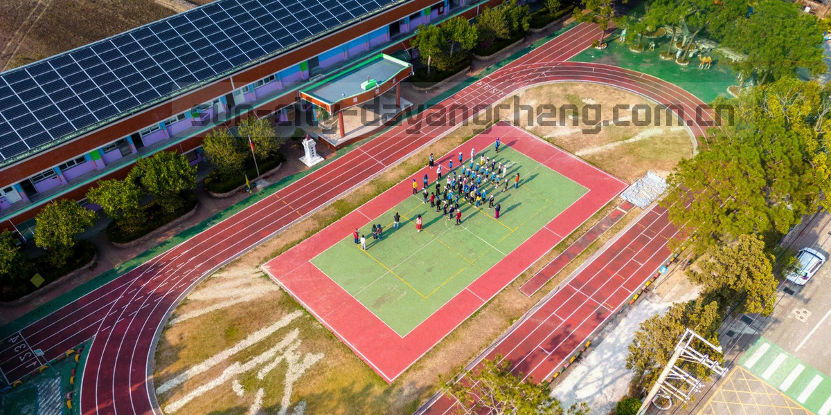 由斜切面板与刻度线组成的抽象坐标图形，表示入口信息的批次标记